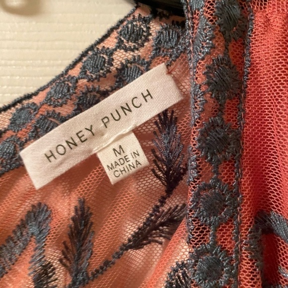 HONEY PUNCH - AS YOU WISH ROMPER SIZE MEDIUM - Picture 3 of 5